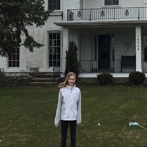 Meet your Posher, Lillian